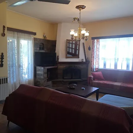 Holiday home Triple H