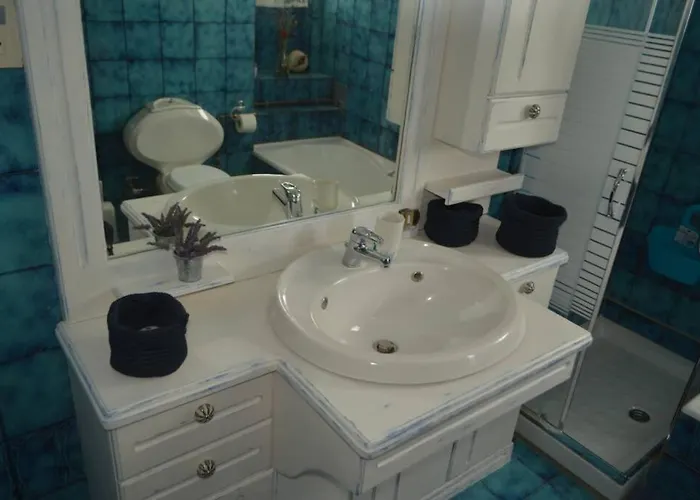 Triple H Case de vacanță